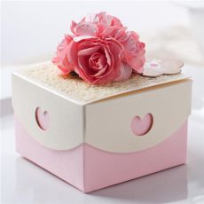 粉色系浪漫甜蜜婚礼喜糖盒