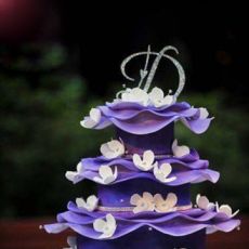 紫色控新娘最爱的浪漫婚礼蛋糕