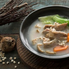<b>肠胃炎吃什么食物？养胃So easy</b>