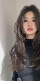 别再乱烫！这几款卷发，让你自带高光滤镜