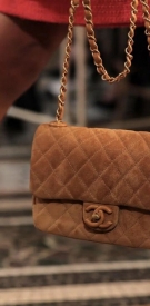 衣服也要和刷剧一样，开启“冬季复古循环模式”！